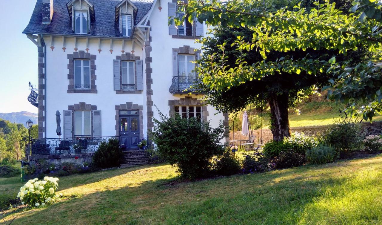 La Maison Normande Saint-Cirgues-de-Jordanne ภายนอก รูปภาพ