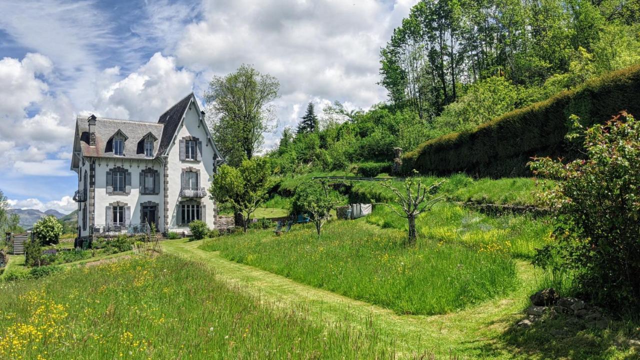 La Maison Normande Saint-Cirgues-de-Jordanne ภายนอก รูปภาพ