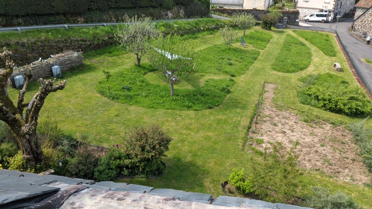 La Maison Normande Saint-Cirgues-de-Jordanne ภายนอก รูปภาพ
